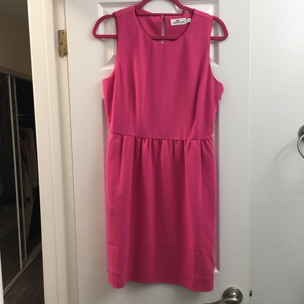Vineyard Vines pink dress size 6